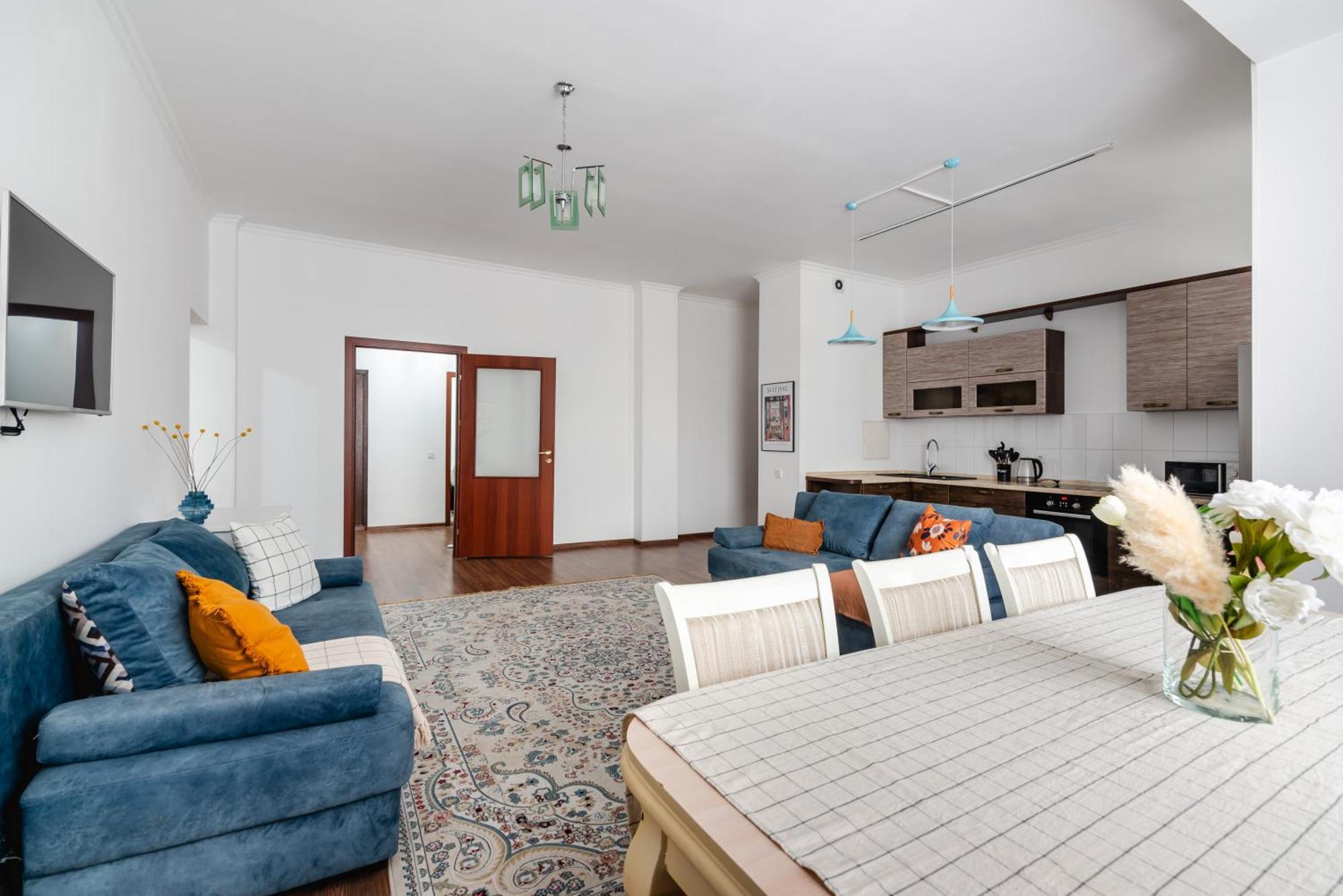 оркендеу Apartment Almaty